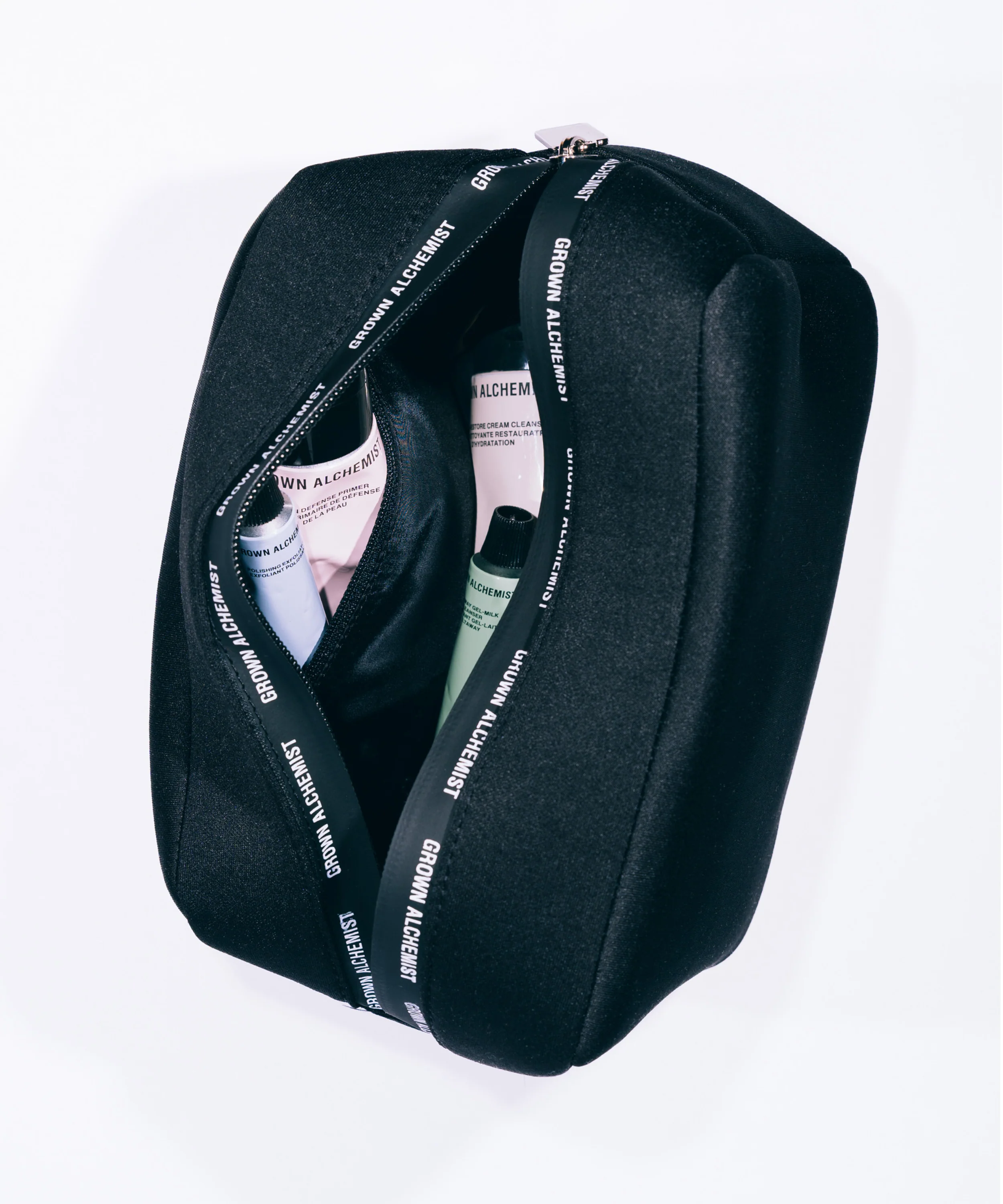NEOPRENE TOILETRY BAG - Image 3